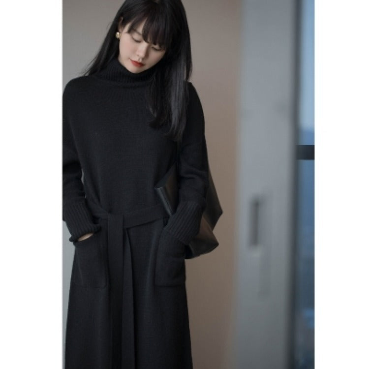 Ivy | Knit Dress Turtleneck Long Sleeve Midi