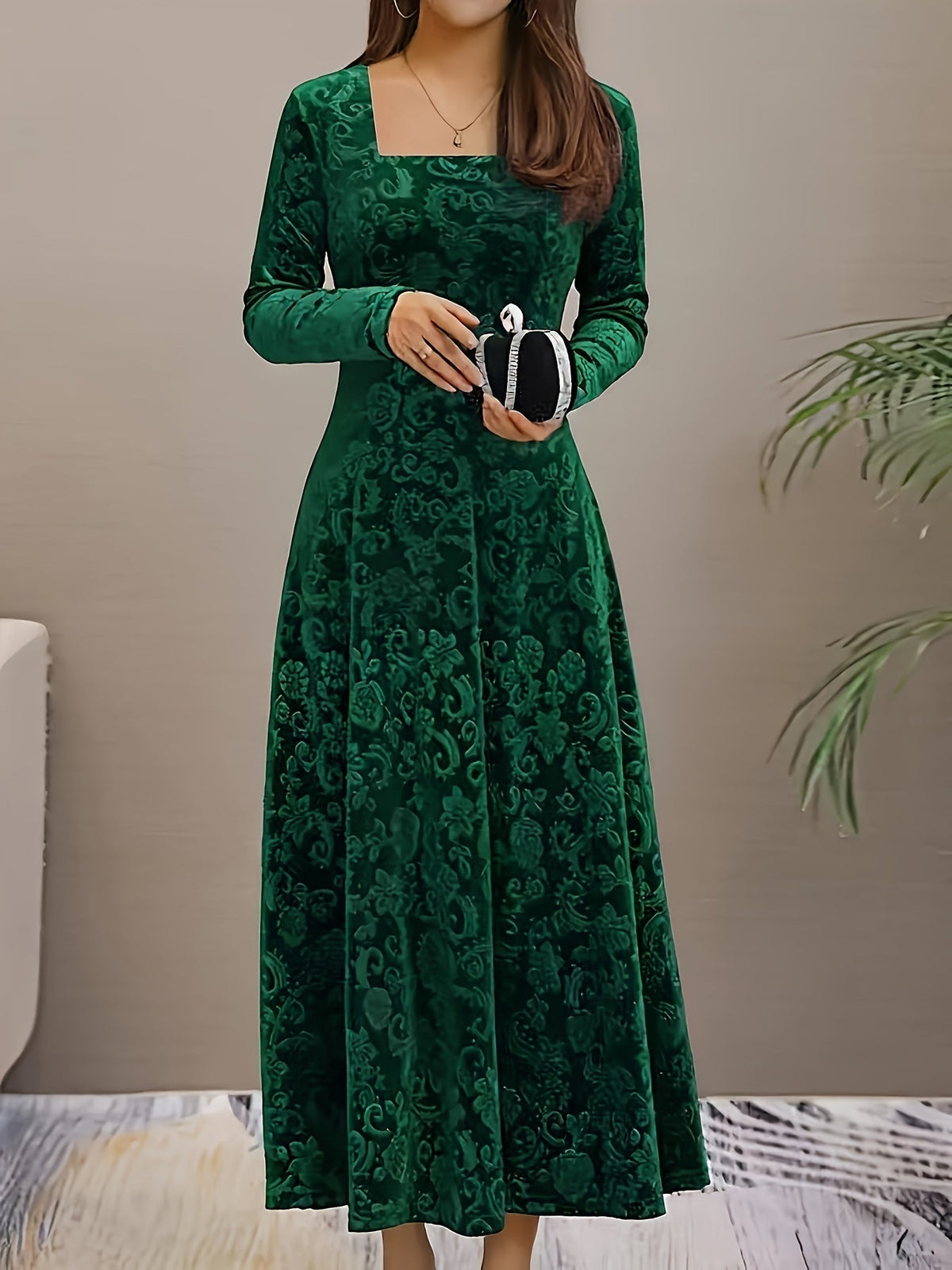 Thea womens velvet floral midi dress