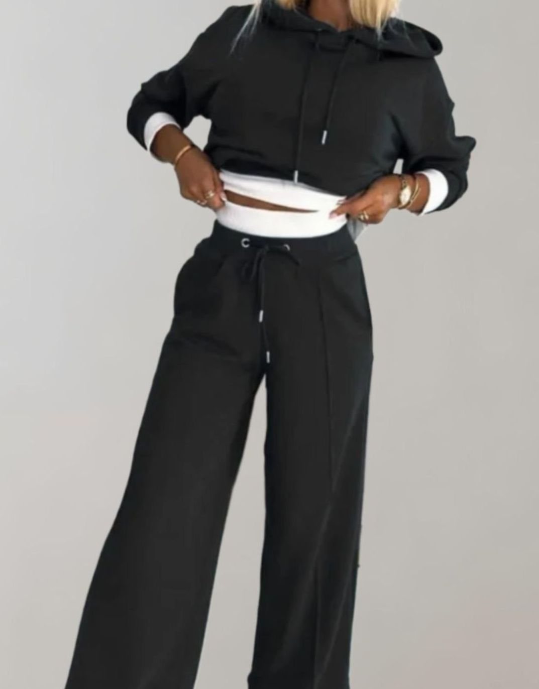 Tamsin womens cropped hoodie tracksuit set